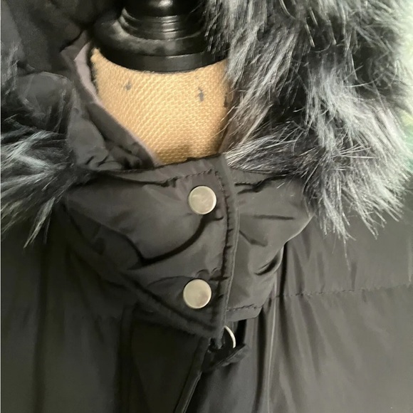Excellent woman’s Elora long black fur, hooded jacket. Size L - Picture 4 of 8